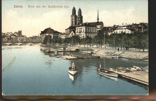 11294562 Zuerich Blick von Quaibruecke Boote Stege