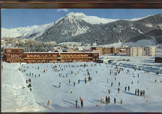 11305068 Davos GR Eisbahn gegen Seehorn und Pischahorn