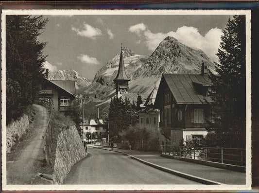 11305437 Arosa GR Section de rue de l'église du village d'Arosa des Grisons