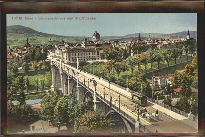 11306293 Bern BE Kornhausbruecke Stadttheater Aare Strassenbahn Pferdekutsche