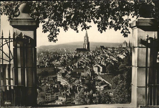 11337119 Bern BE Blick auf die Stadt Kirche