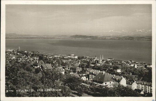 11353782 Neuchatel NE Vue generale Lac