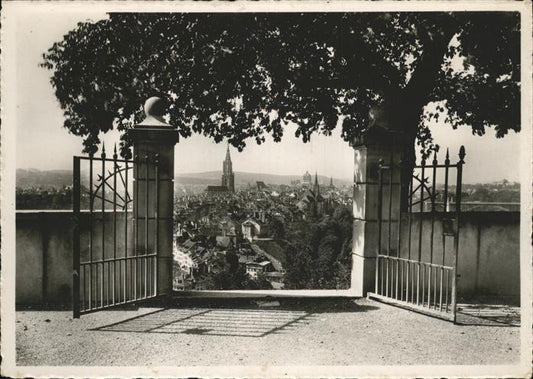 11353851 Bern BE Ausblick vom Rosengarten Friedhof Kirche