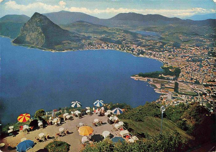 13979490 Monte-Bre_Lugano_TI Belvédère de la Kulmterrasse Vue lointaine sur le lac de Lugano Al