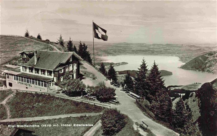 13979211 Rigi_Staffel_SZ Panorama mit Hotel Edelweiss