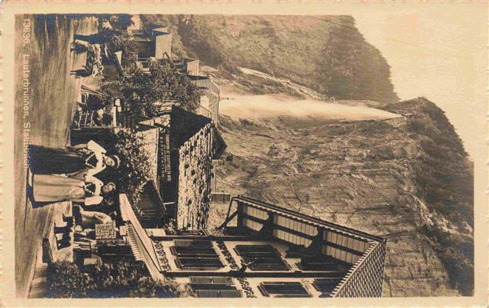 13979690 Lauterbrunnen_BE Staubbach Wasserfall Militaersache