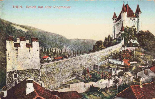 13979729 THUN_Thoune_BE Schloss mit alter Ringmauer