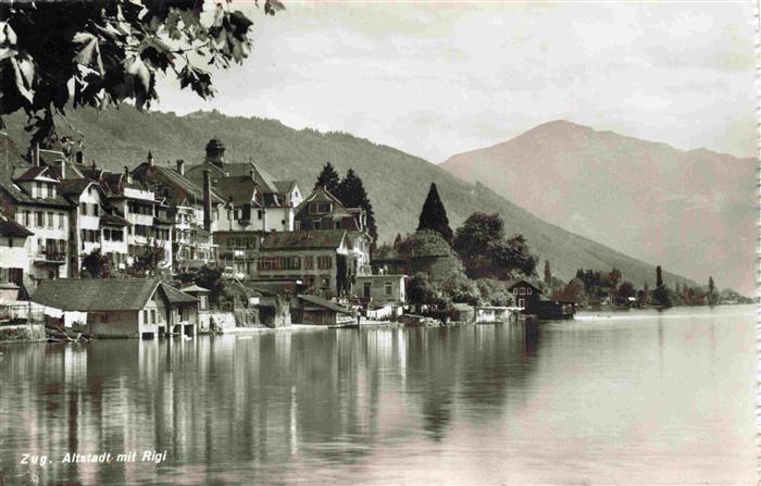 13981892 ZUG__Zugersee_ZG Vieille ville avec Rigi