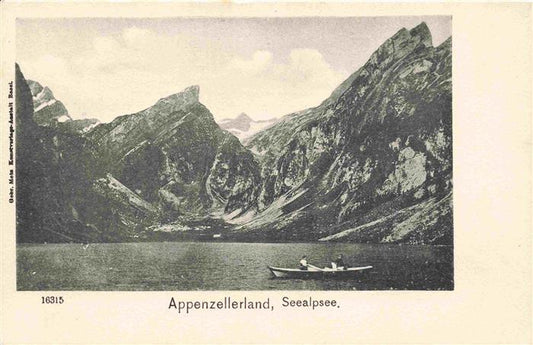 13981896 Seealpsee_1139m_Saentis_IR Lac de montagne Alpes appenzelloises