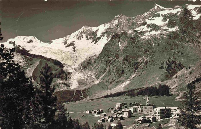 13982300 Saas-Fee_VS Vue panoramique vers la cathédrale Alphubel Taeschhorn et Lenzspitze