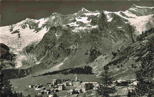 13982310 Saas-Fee_VS Vue panoramique vers Taeschhoern Dom Lenzspitze Ulrichshorn