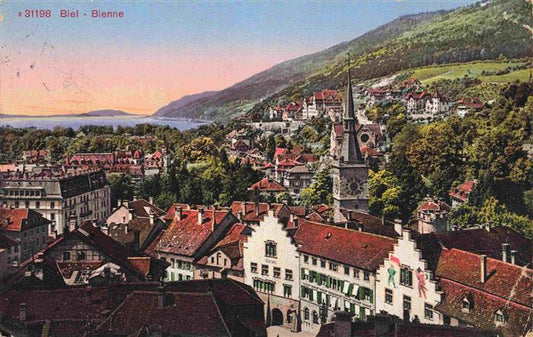 13982691 Biel_Bienne_BE Panorama de la ville avec église