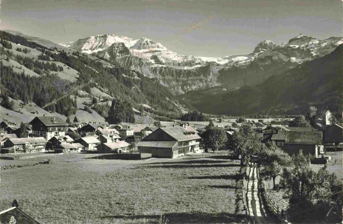 13983195 Lenk_Simmental_BE avec Wildstrubel Gletscherhorn et Laufbodenhorn