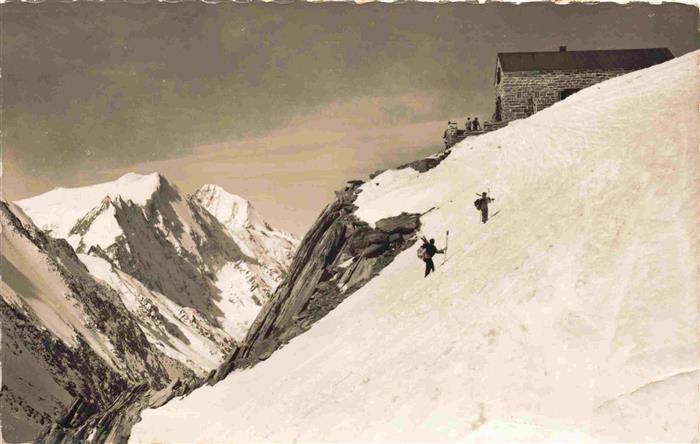 13983250 Loetschenhuette_Hollandia avec Breithorn et Bietschhorn