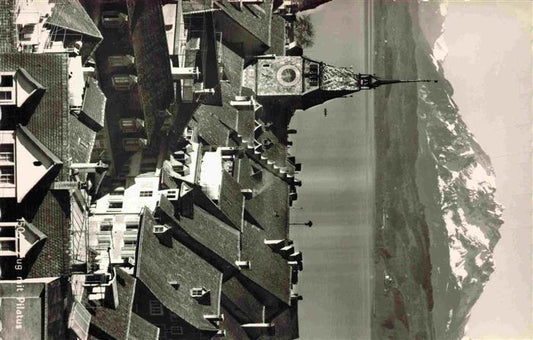 13965482 ZUG__Zugersee_ZG Blick ueber die Daecher der Stadt mit Pilatus