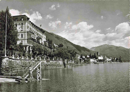 13965853 Brissago_Lago_Maggiore_TI Badesteg Hôtel au bord du lac