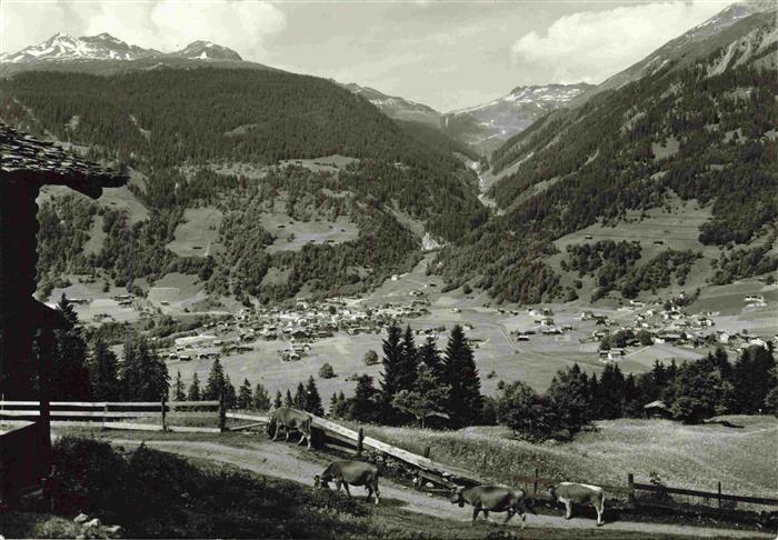 13966026 Klosters-Serneus_GR Panorama Blick gegen Madrisa und Schlappin Alpen