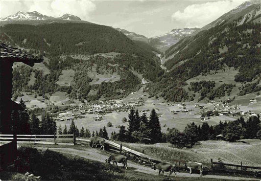 13966026 Klosters-Serneus_GR Vue panoramique vers les Alpes de Madrisa et Schlappin