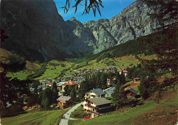 13969439 Leukerbad_Loueche-les-Bains_VS Panorama Blick gegen Gemmipass