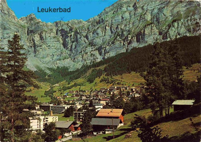 13969449 Leukerbad_Loueche-les-Bains_VS Panorama Blick gegen Gemmipass