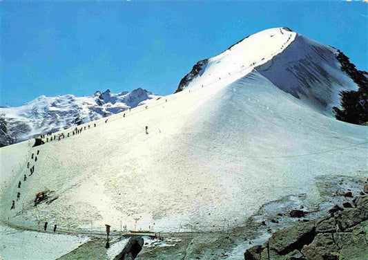 13969759 Piz_Corvatsch Panorama des montagnes avec le groupe Sella