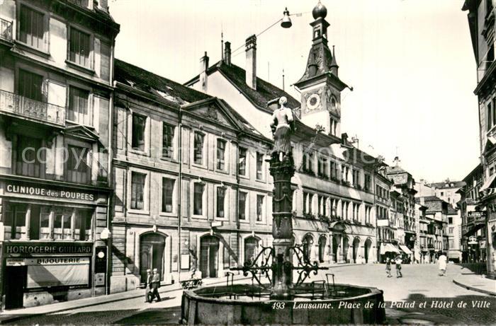 13754409 Lausanne VD Place de la Palud et Hotel de Ville