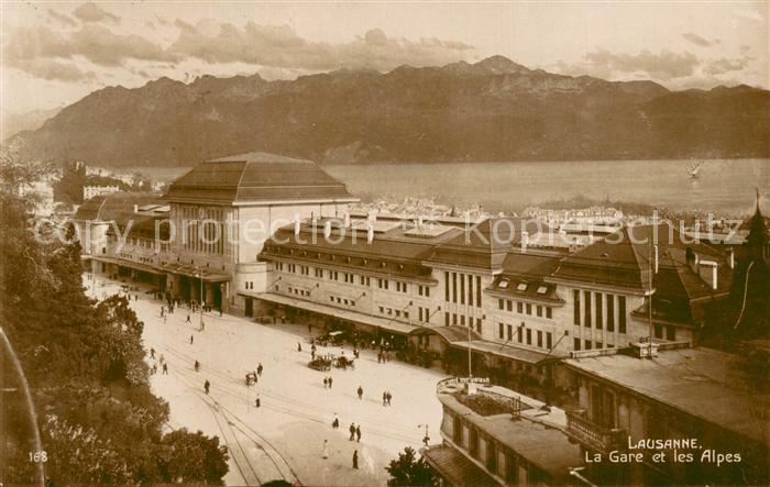 13755651 Lausanne VD La Gare et les Alpes