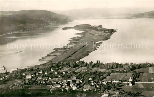 13758643 Erlach Bielersee BE Fliegeraufnahme mit St Peterinsel