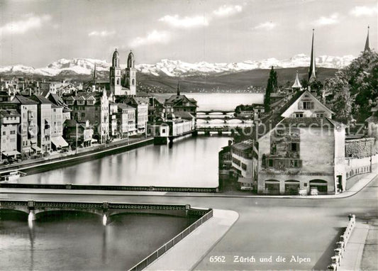 13782306 Zuerich ZH Limmat Bruecken Zuerichsee Alpenkette