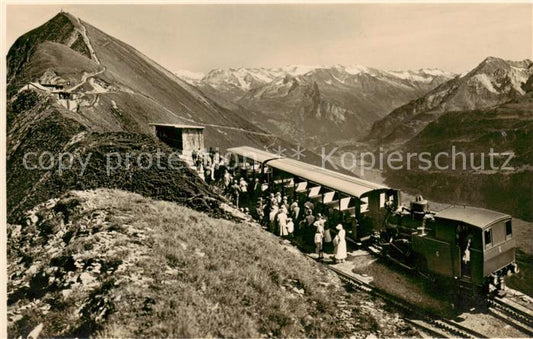 13796288 Brienzer Rothorn Brienzerrothorn BE gare avec hôtel et sommet Zahnra