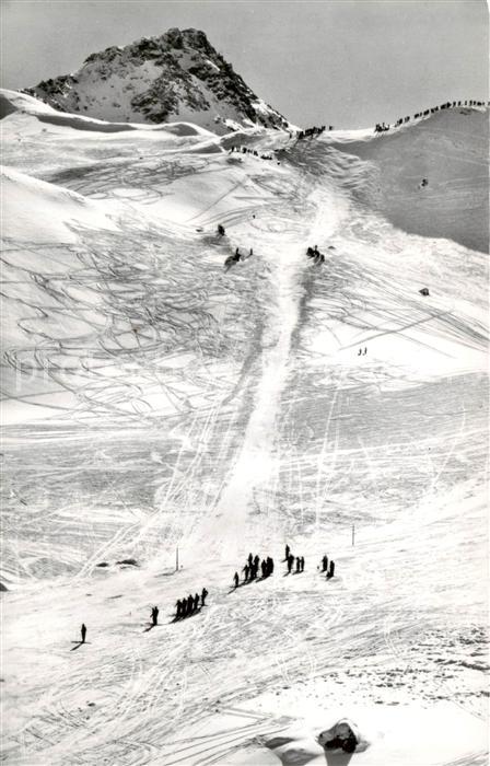 13801971 Weissfluhjoch 2663m GR Parsennabfahrt Kueblis Derby Schuss