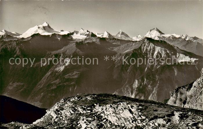 13816017 Gemmipass 2322m VS Vue sur les Alpes valaisannes