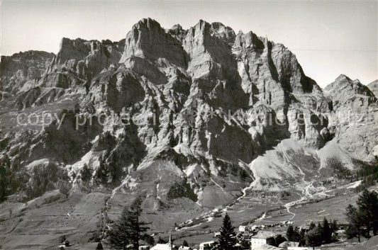 13816047 Leukerbad Loueche-les-Bains VS mit Loeshoerner und Daubenhorn