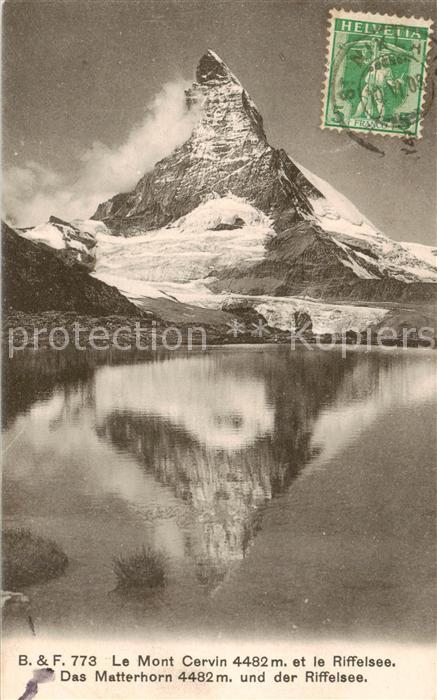 13816216 Matterhorn Mont Cervin 4478m VS und der Riffelsee