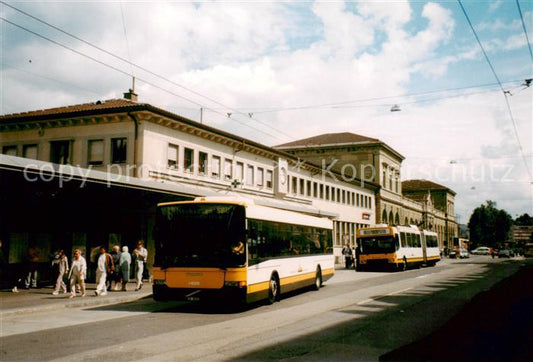 13816509 Schaffhausen SH Bus à la gare