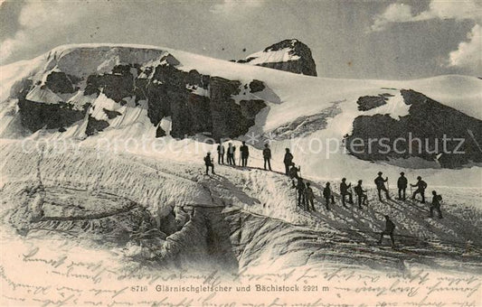 13816545 Glaernischgletscher 2914m GL mit Baechistock Bergsteiger Bergwelt Alpen