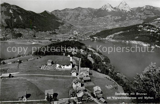 13835643 Seelisberg UR mit Brunnen am Vierwaldstaettersee und Mythen Fliegeraufn