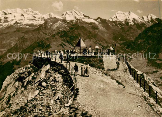 13843070 Niesen-Kulm 2362m BE Kulm Terrasse mit Bluemlisalp Doldenhorn Balmhorn