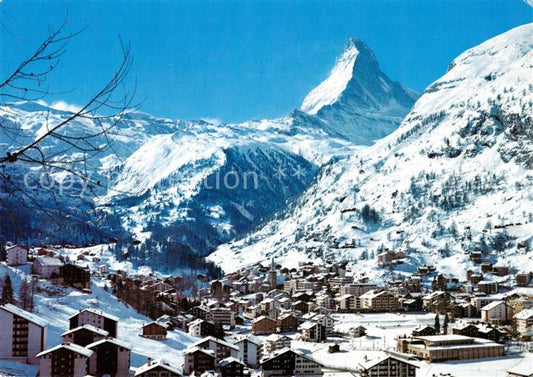 13843367 Zermatt VS Winterpanorama Blick gegen Matterhorn Walliser Alpen Zermatt