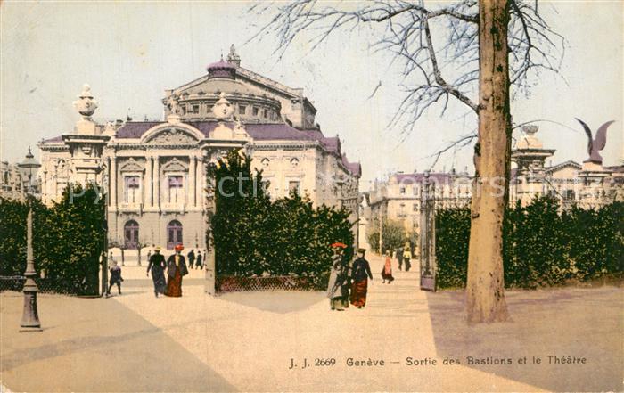 12994599 Genève GE Sortie des Bastions et le Théâtre Genève