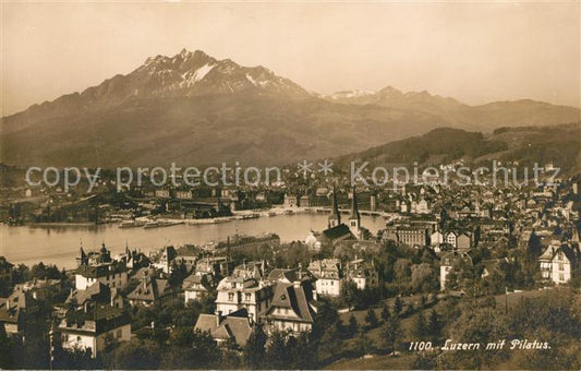 13009941 Luzern LU Fliegeraufnahme mit Pilatus Vierwaldstaettersee Luzern