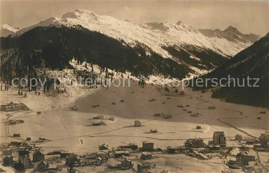 13010776 Davos Dorf GR Winterpanorama Alpen Fliegeraufnahme Davos Platz