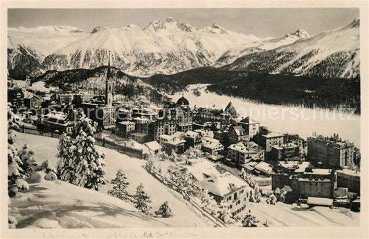 13113854 St Moritz GR Vue générale du terrain de sports d'hiver avec panorama alpin St. Morit