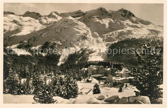 13114712 St Moritz GR Maison Suvretta avec Piz Rosatsch Panorama hivernal Alpes St. Mo