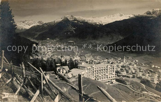 13114741 Davos GR Vue générale avec panorama alpin Davos Platz