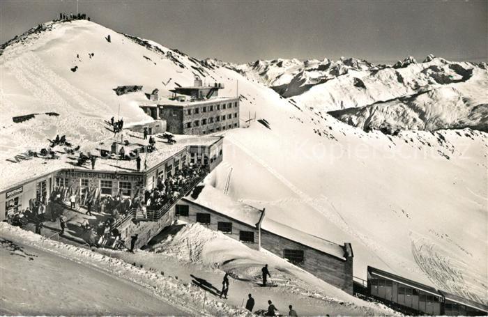 13191815 Davos GR Funiculaire Berghaus Weissfluhjoch Parsenn Davos GR