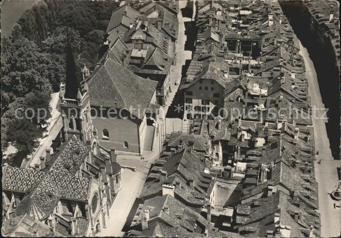 11621525 Bern BE Fliegeraufnahme Rathaus und Christkath Kirche Bern BE