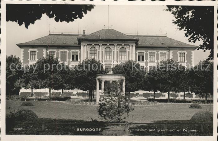 11621693 Burgdorf Bern Gymnasium und griech Brunnen Burgdorf