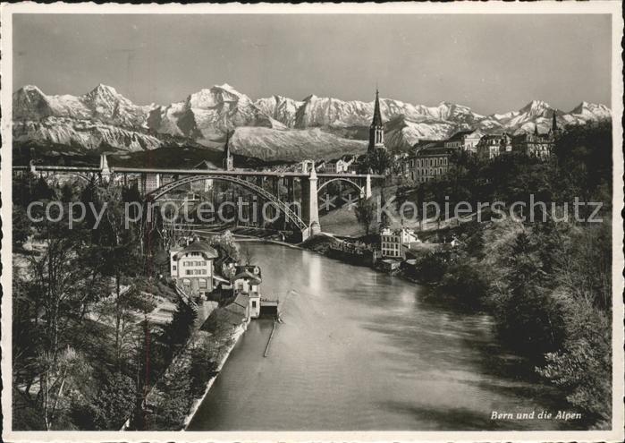 11624821 Bern BE Stadt mit Bruecke und Alpen