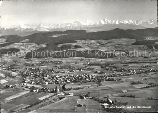 11625257 Grosshoechstetten Fliegeraufnahme und Berner-Alpen